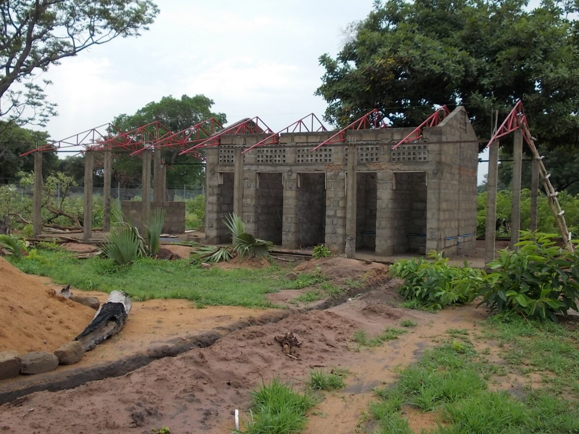 Latrine TTC