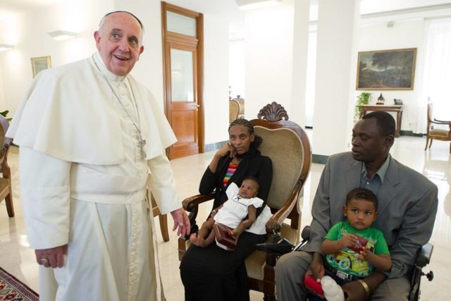 Meriam dal Papa con la sua famiglia